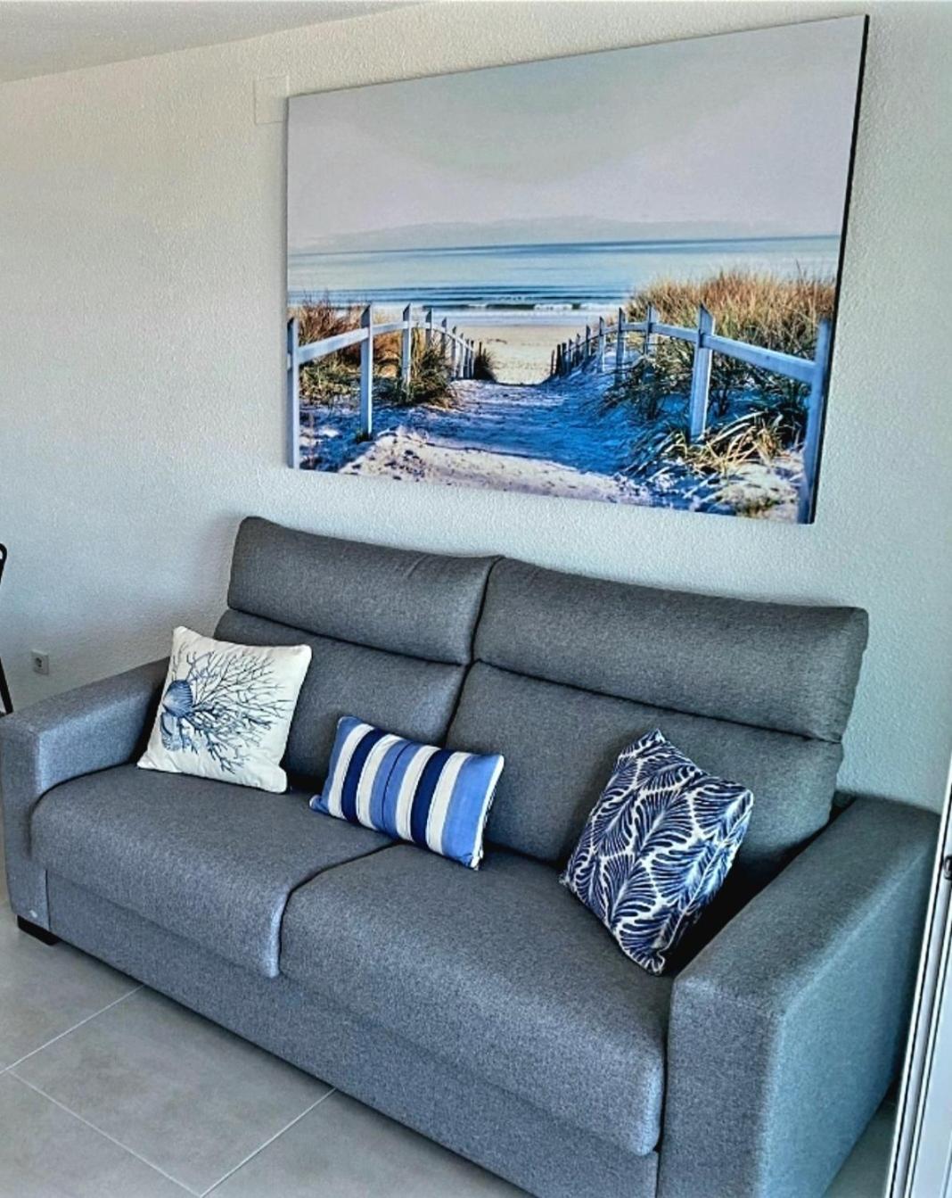 Lhome Benidorm Bagian luar foto